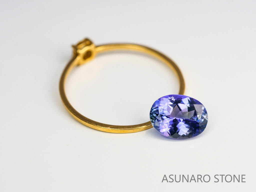 バイカラータンザナイト　オーバルカット　タンザニア産　　1.50ct【231130-1985】