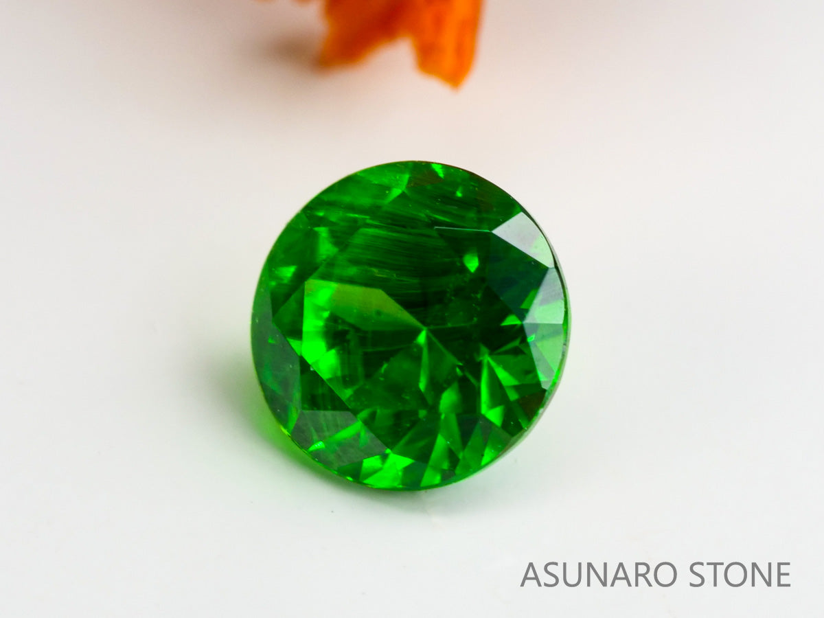 デマントイドガーネット ラウンドカット　ロシア産  0.19ct【240209-2003】