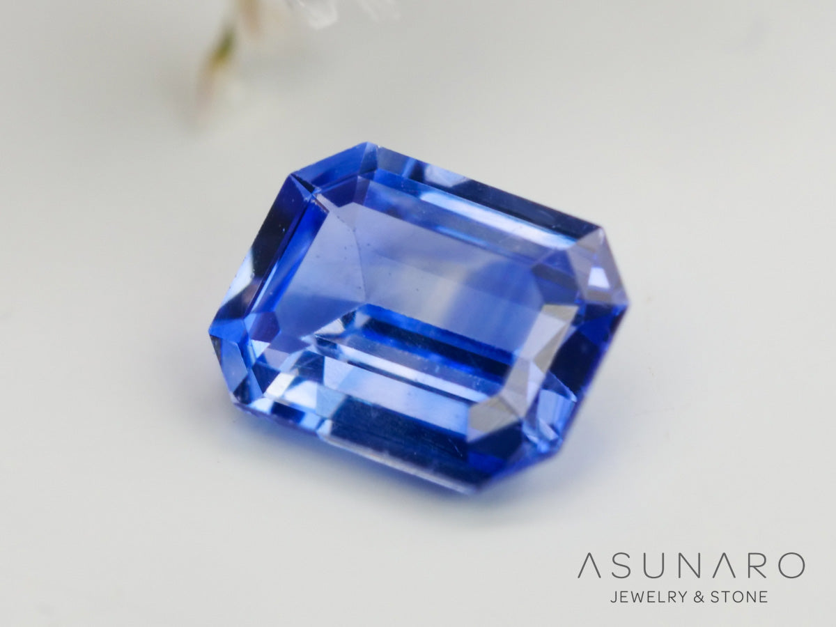 バイカラーサファイア エメラルドカット スリランカ産 0.22ct【240501