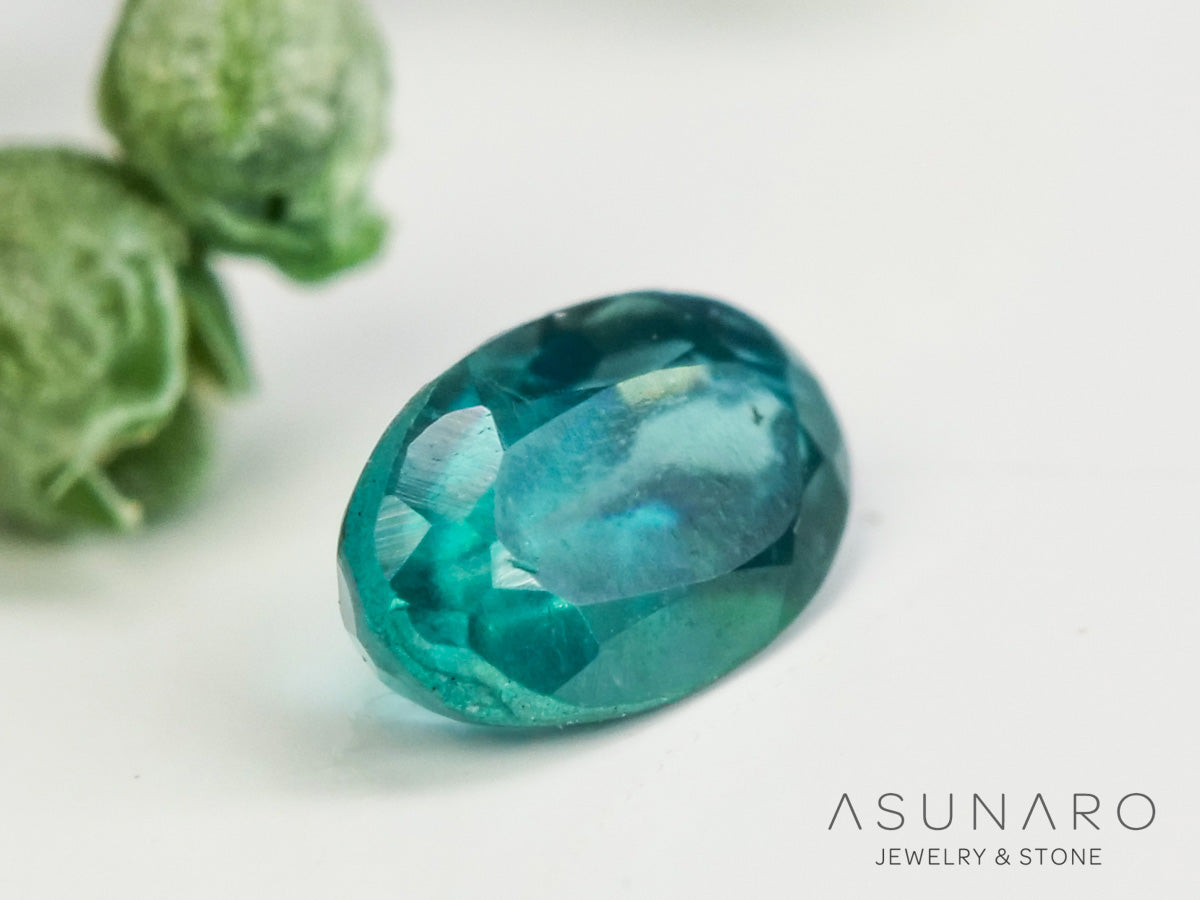 グランディディエライト　オーバルカット　 マダガスカル産　0.08ct　【240306-2008】