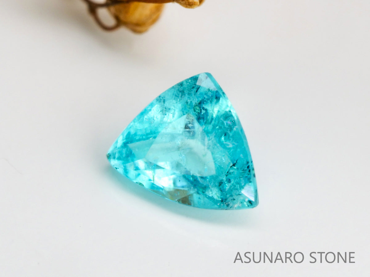 パライバトルマリン　トリリアントカット 　ブラジル産　0.17ct 　  【240125-2052】