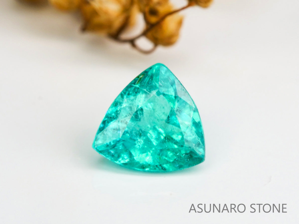 パライバトルマリン　トリリアントカット　ブラジル産　0.22ct 　  【240125-2061】