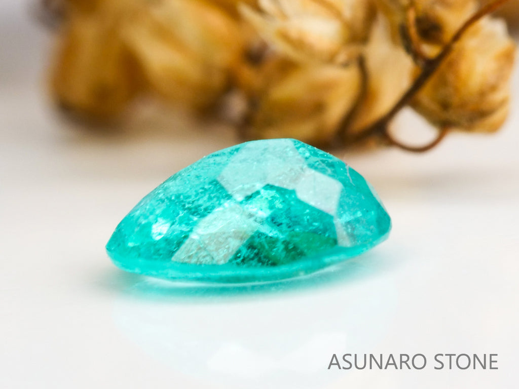 パライバトルマリン　オーバルカット　ブラジル産　0.13ct 　  【240125-2063】