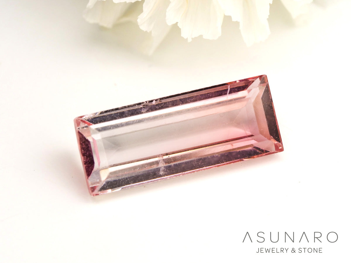 バイカラートルマリン　スクエアカット　ルワンダ産　1.55ct【240513-2023】