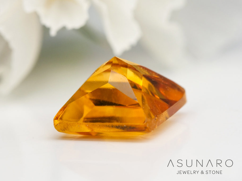 マンダリンカラートルマリン　プリンセスカット　ルワンダ産　0.63ct【240513-2039】