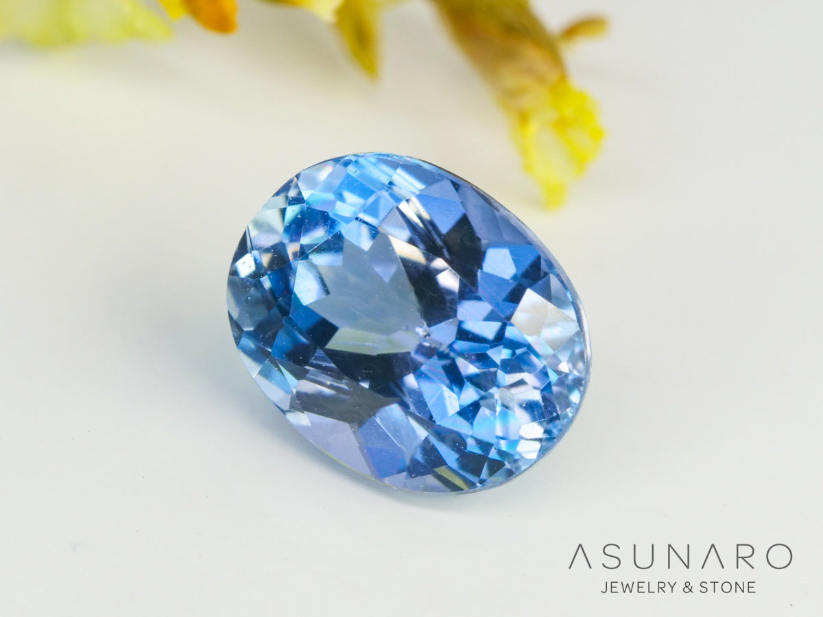 インペリアルブルーアパタイト　オーバルカット　 マダガスカル産　1.51ct　【240312-2066】