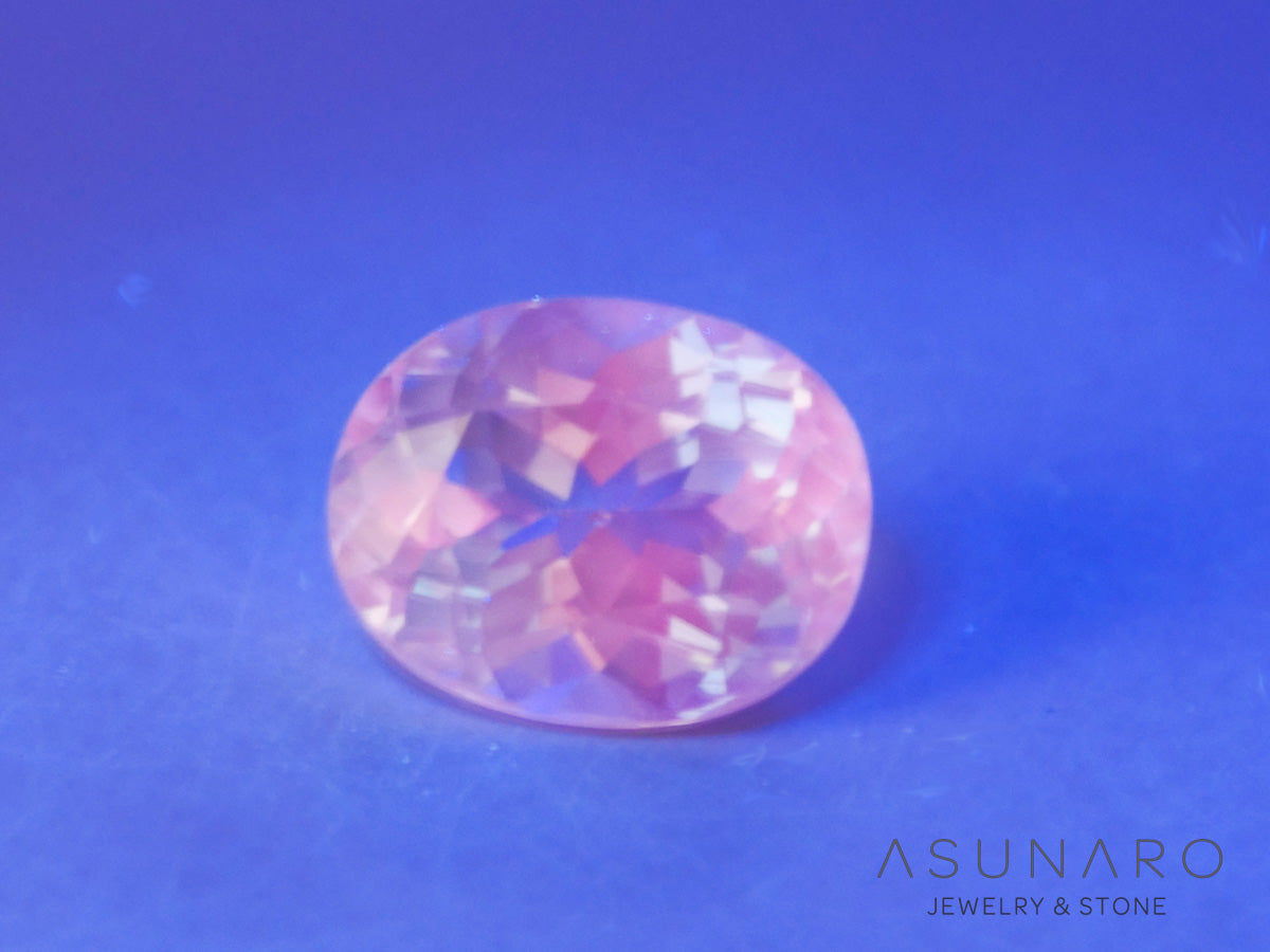 インペリアルブルーアパタイト　オーバルカット　 マダガスカル産　1.51ct　【240312-2066】