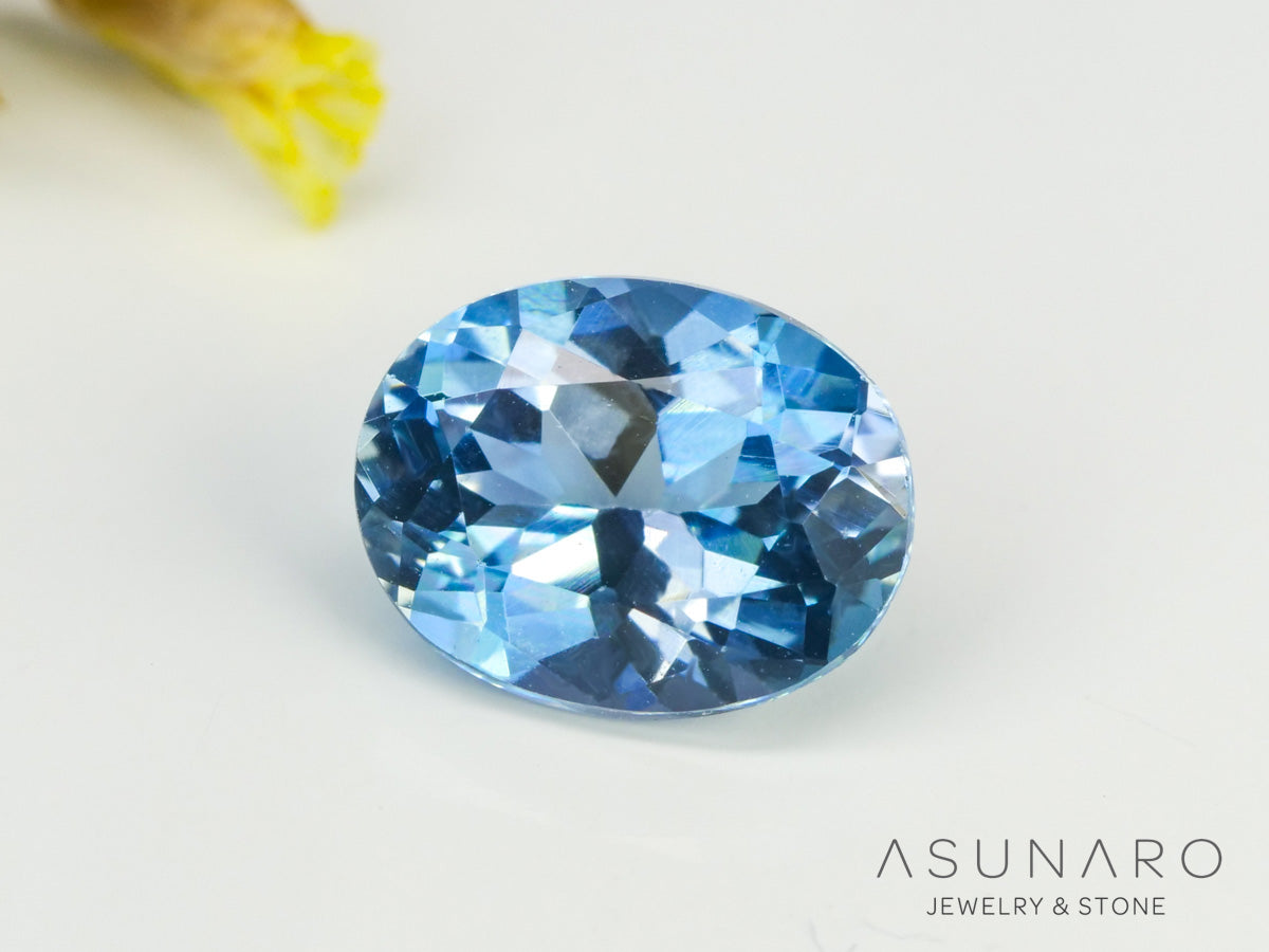 インペリアルブルーアパタイト　オーバルカット　 マダガスカル産　1.17ct　【240312-2068】