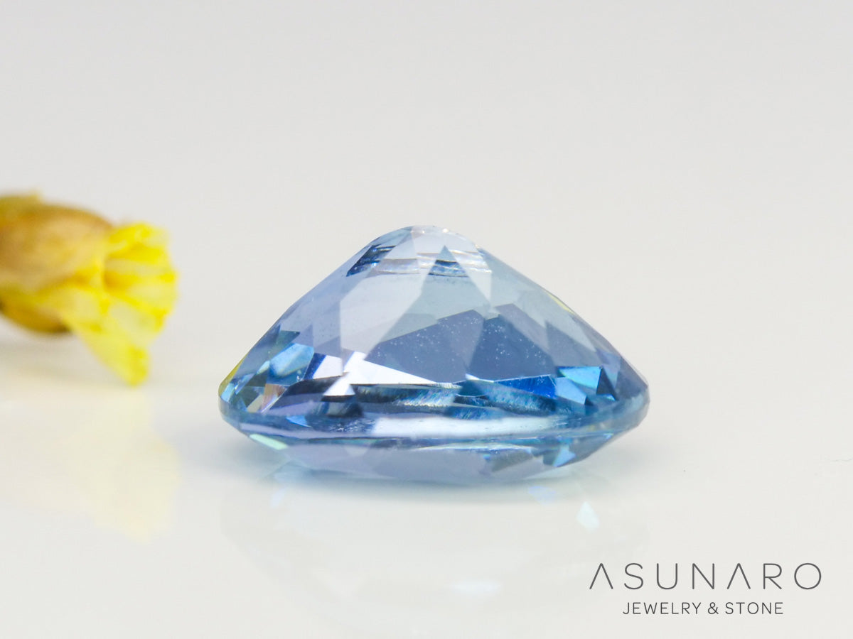 インペリアルブルーアパタイト　オーバルカット　 マダガスカル産　1.17ct　【240312-2068】