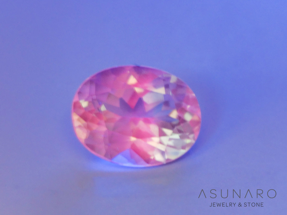 インペリアルブルーアパタイト　オーバルカット　 マダガスカル産　1.17ct　【240312-2068】