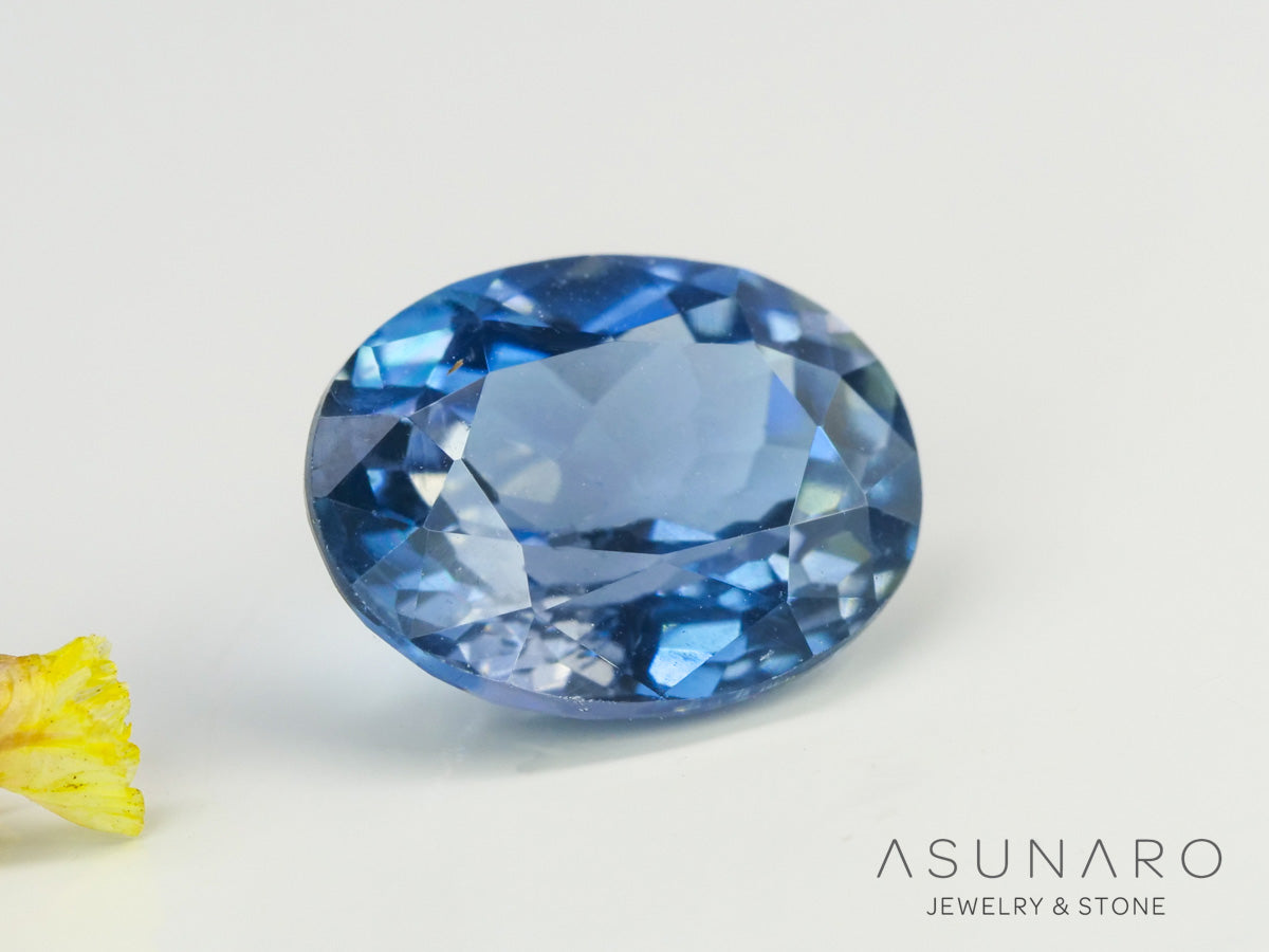 インペリアルブルーアパタイト　オーバルカット　 マダガスカル産　1.97ct　【240312-2070】