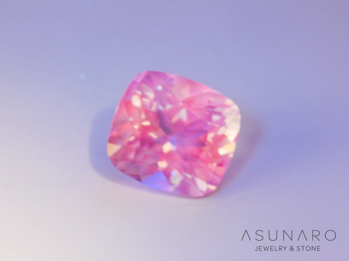 インペリアルブルーアパタイト　クッションカット　 マダガスカル産　1.77ct　【240312-2087】