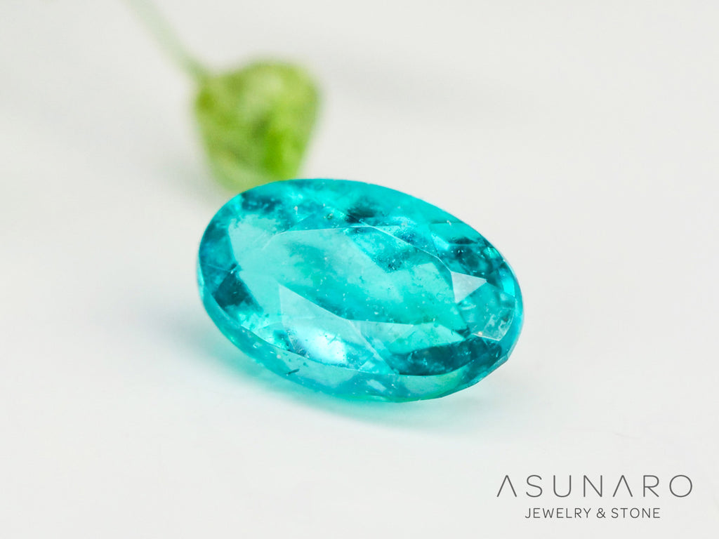 パライバトルマリン　オーバルカット　 ブラジル産　0.09ct【240501-1256】