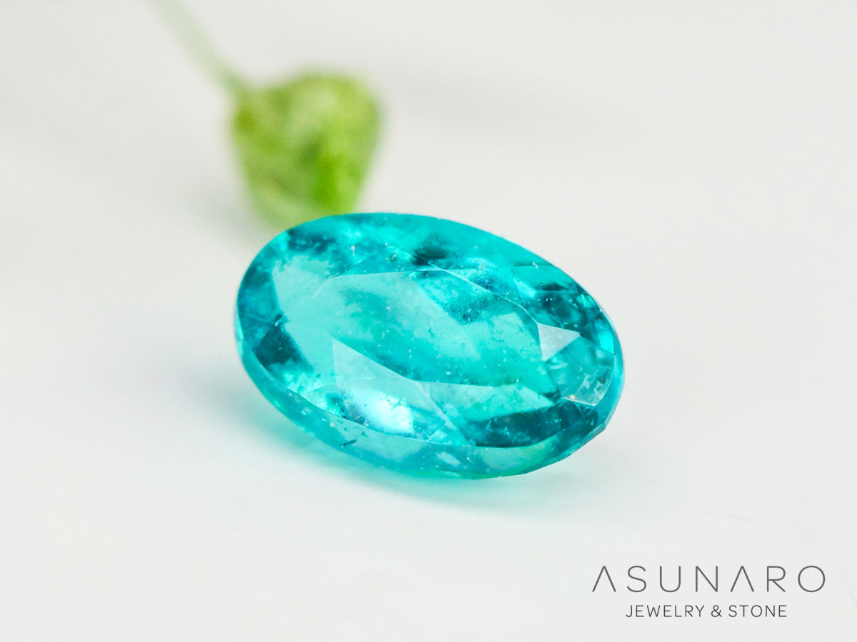 パライバトルマリン　オーバルカット　 ブラジル産　0.09ct【240501-1256】