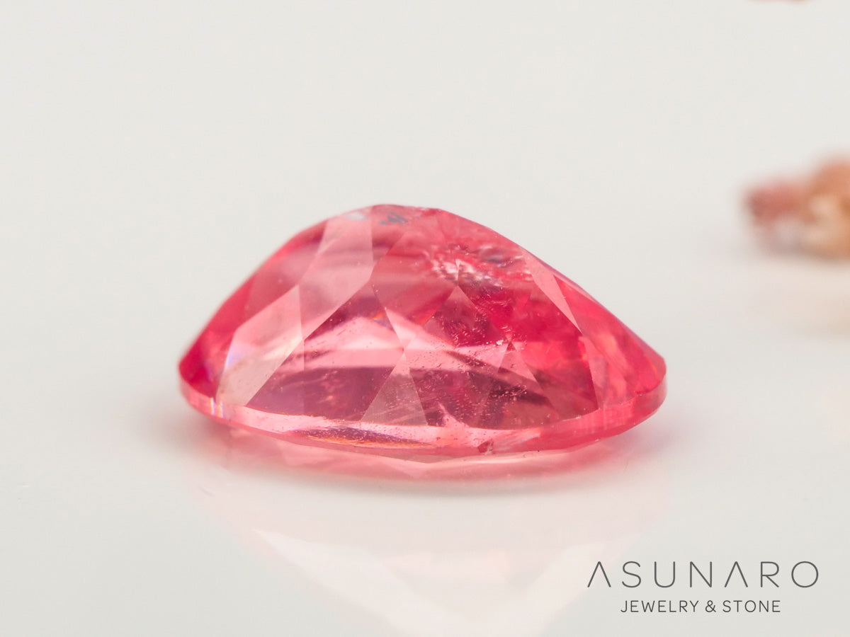 ロードクロサイト 　オーバルカット　アメリカ・コロラド産　0.86ct　【240415-2093】