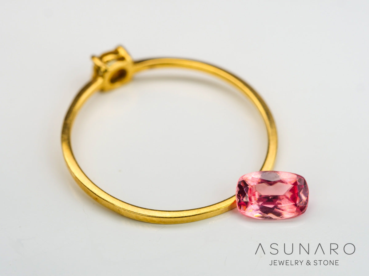 ロードクロサイト 　クッションカット　アメリカ・コロラド産　0.48ct　【240415-2094】