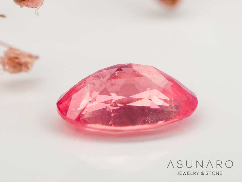 ロードクロサイト 　オーバルカット　アメリカ・コロラド産　0.82ct　【240415-2095】