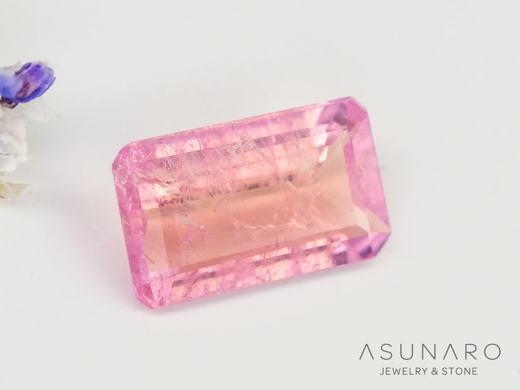 ペツォッタイト　エメラルドカット　マダガスカル産 　0.47ct【230403-434】