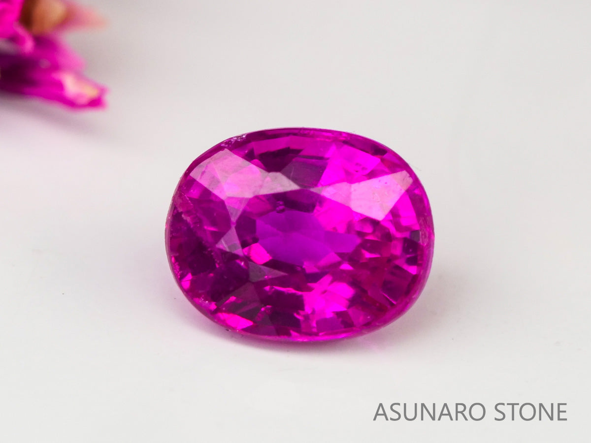 ピジョンブラッドルビー　オーバルカット　 タイ産　0.25ct　鑑別書付【240221-2109】