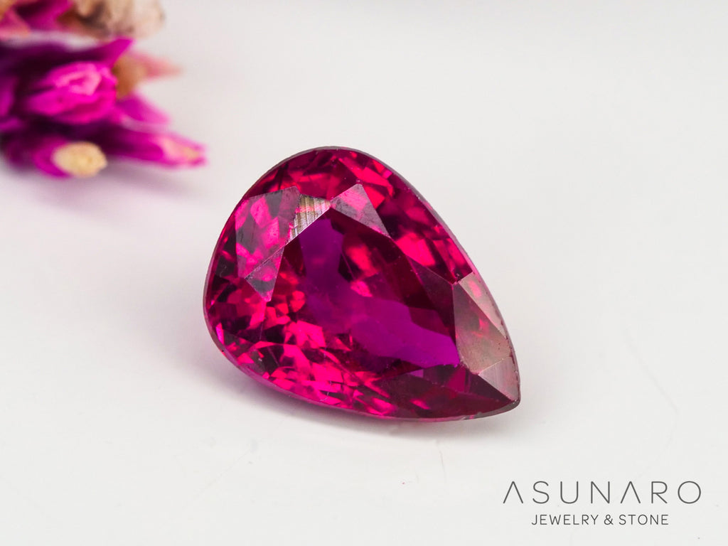 ピジョンブラッドルビー　ペアシェイプ　 タイ産　0.35ct　鑑別書付【240221-2116】