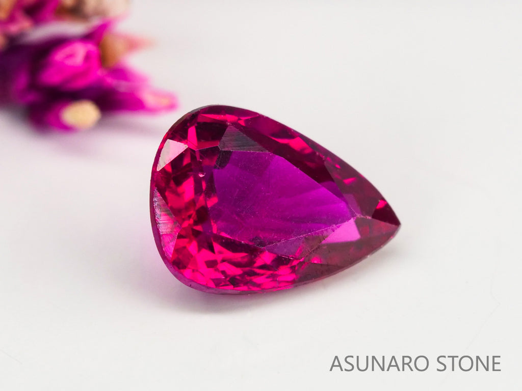 ピジョンブラッドルビー　ペアシェイプ　 タイ産　0.35ct　鑑別書付【240221-2116】