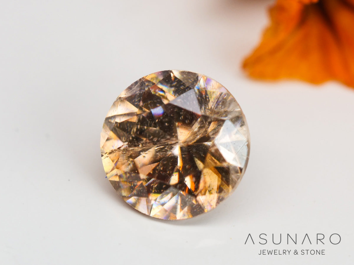 キャシテライト  ラウンドカット　ビルマ産 　0.60ct　【240404-2142】