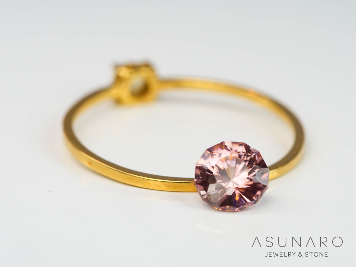 ピンクジルコン　ドデカゴンカット　0.87ct　カンボジア産　【240802-2287】