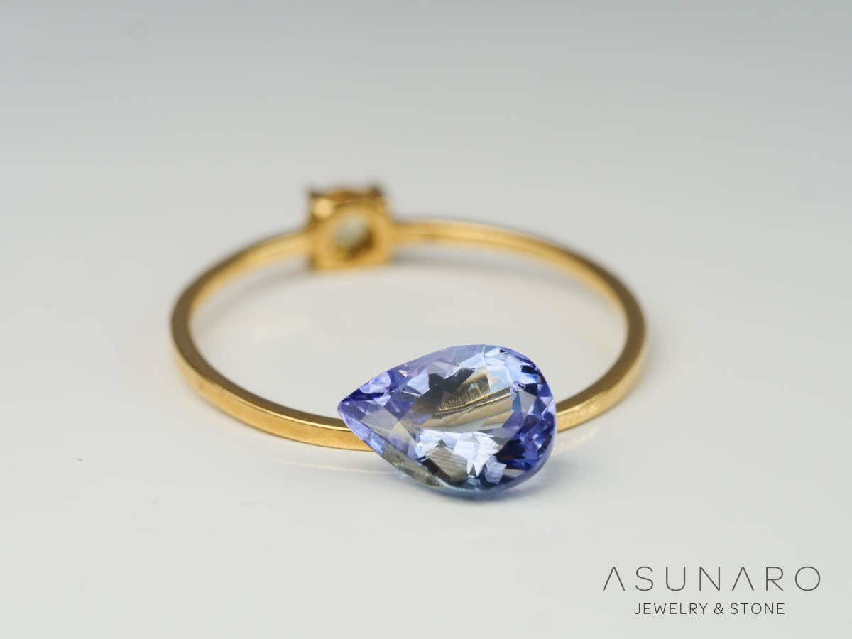 バイカラーゾイサイト（タンザナイト）ペアシェイプ　タンザニア産　1.07ct【241211-2396】