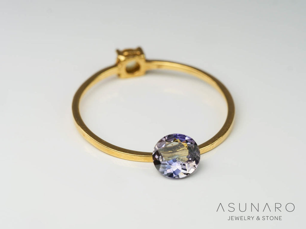 バイカラーゾイサイト（タンザナイト）ラウンドトカット　タンザニア産　0.42ct【241211-2406】