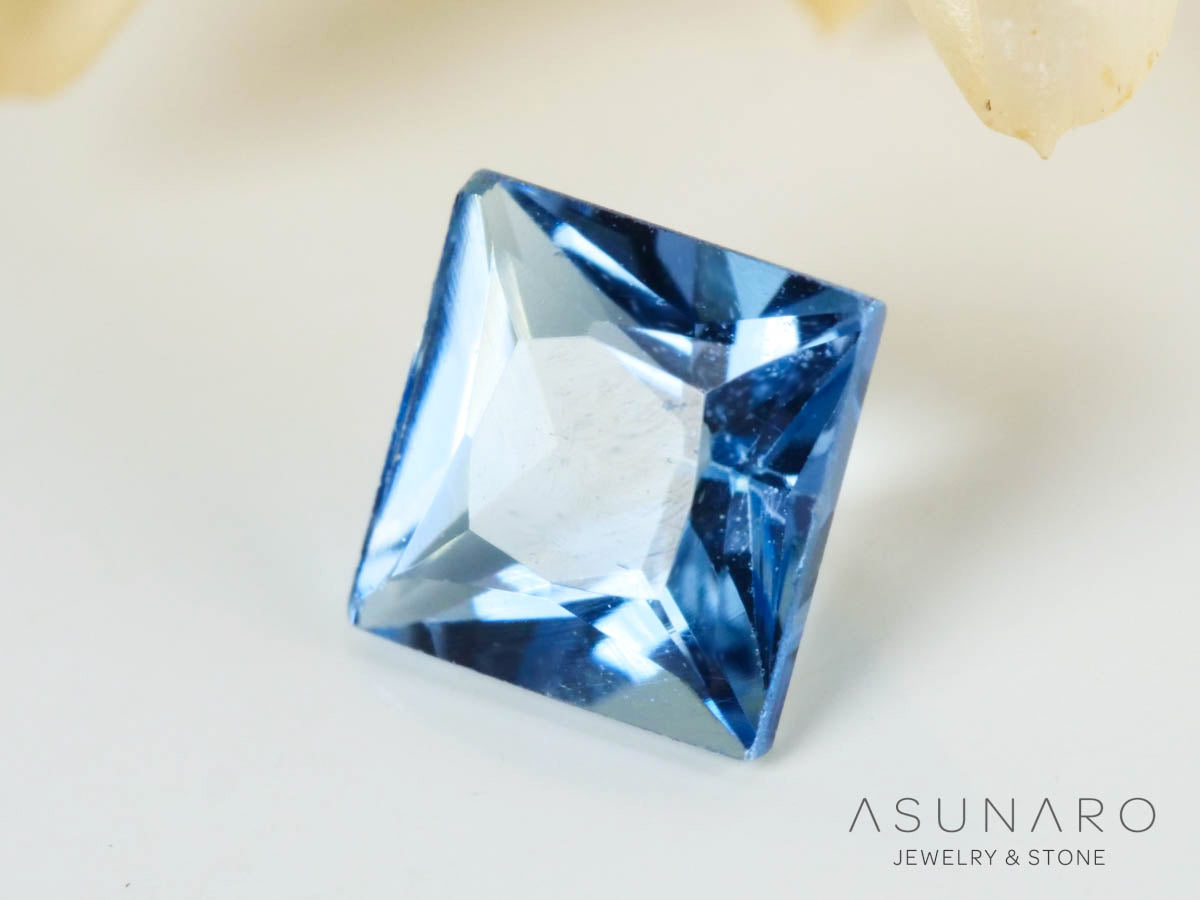 サンタマリアアクアマリン プリンセスカット ブラジル産 0.28ct