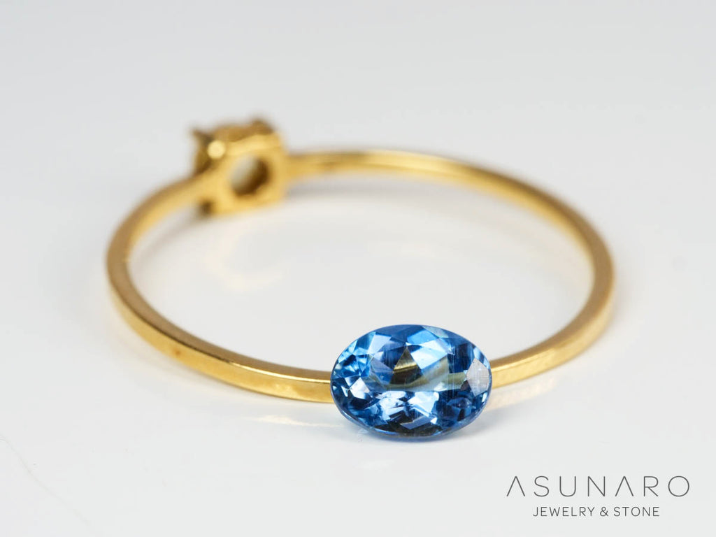 サンタマリアアクアマリン オーバルカット ブラジル産　0.39ct【241002-2433】