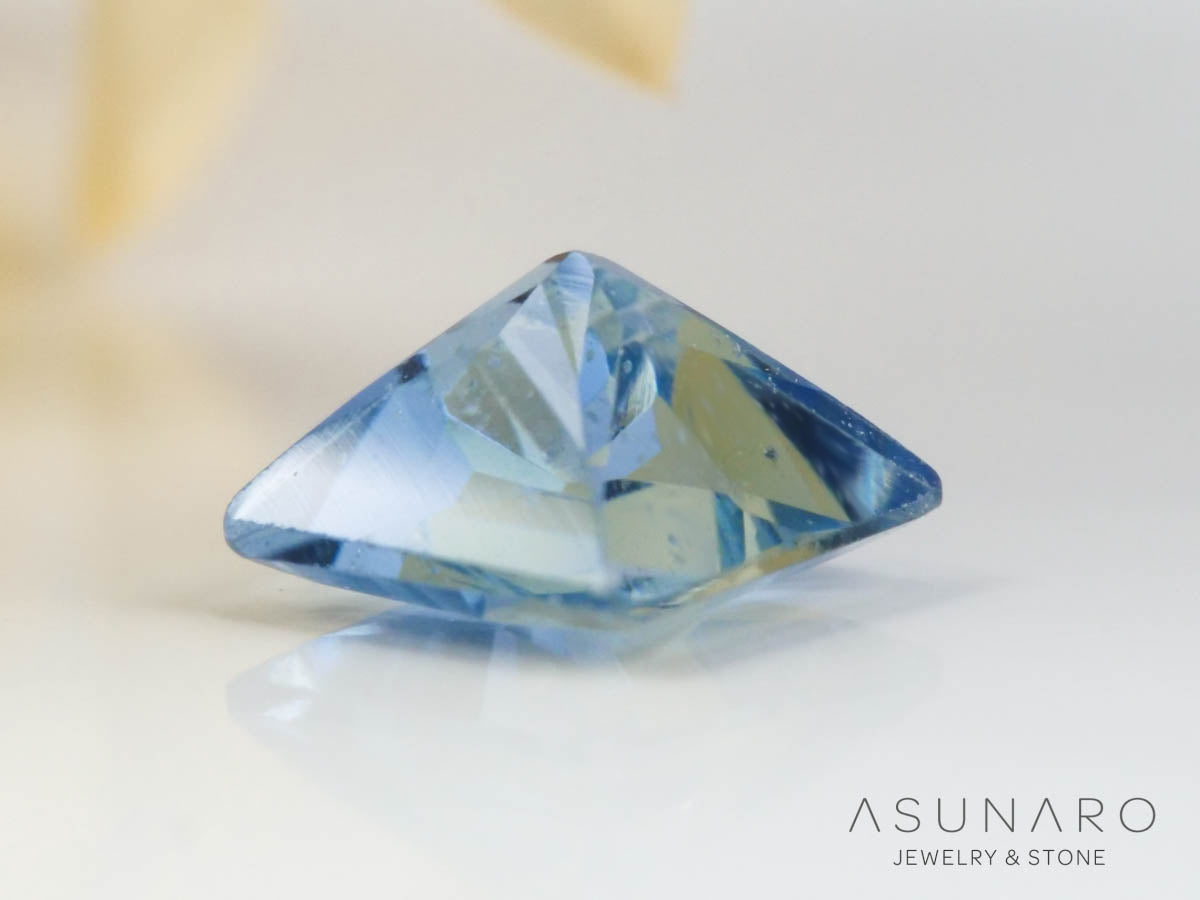 サンタマリアアクアマリン プリンセスカット ブラジル産 0.28ct