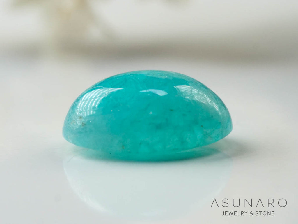 パライバトルマリン　カボション　 ブラジル産　0.54ct 【241106-2688】