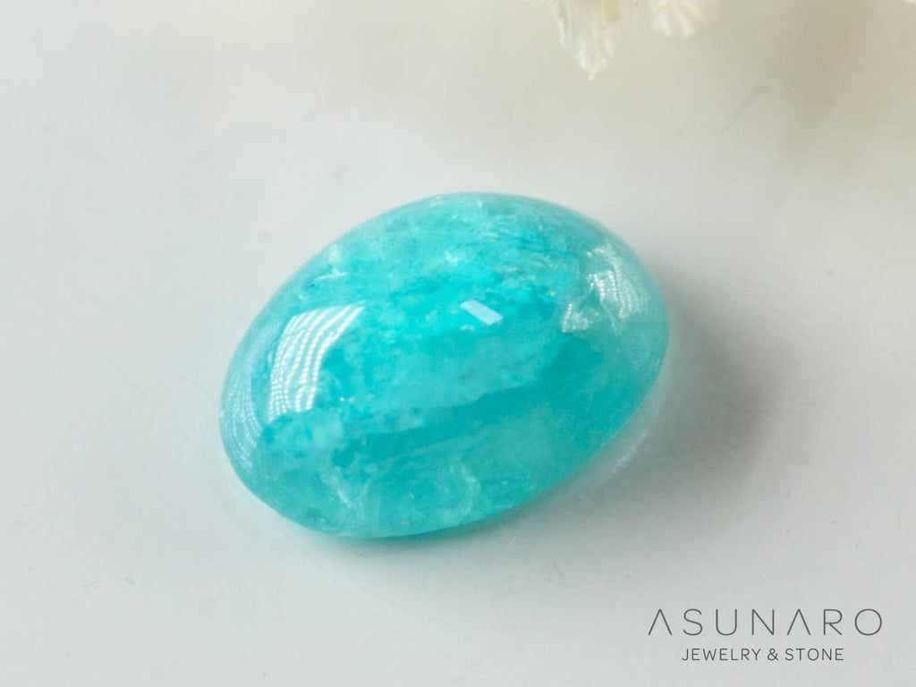 パライバトルマリン　カボション　 ブラジル産　0.51ct 【241106-2690】