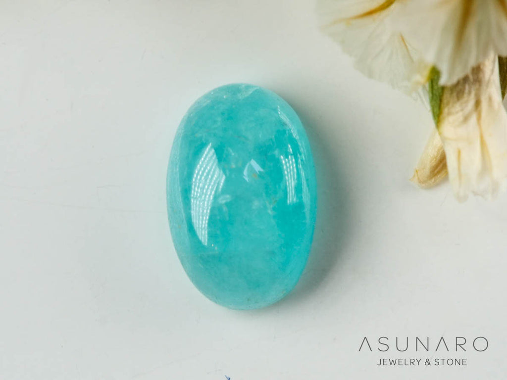 パライバトルマリン　カボション　 ブラジル産　0.52ct 【241106-2693】