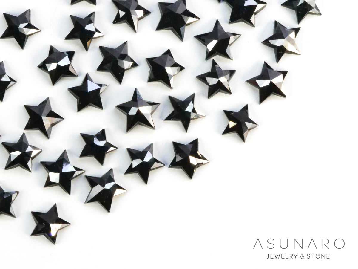 【4時間限定ゲリラ販売】5つの星を目指して🌟ブラックスター天然ダイヤモンド💎　約4mm【ltd2501141】特別販売