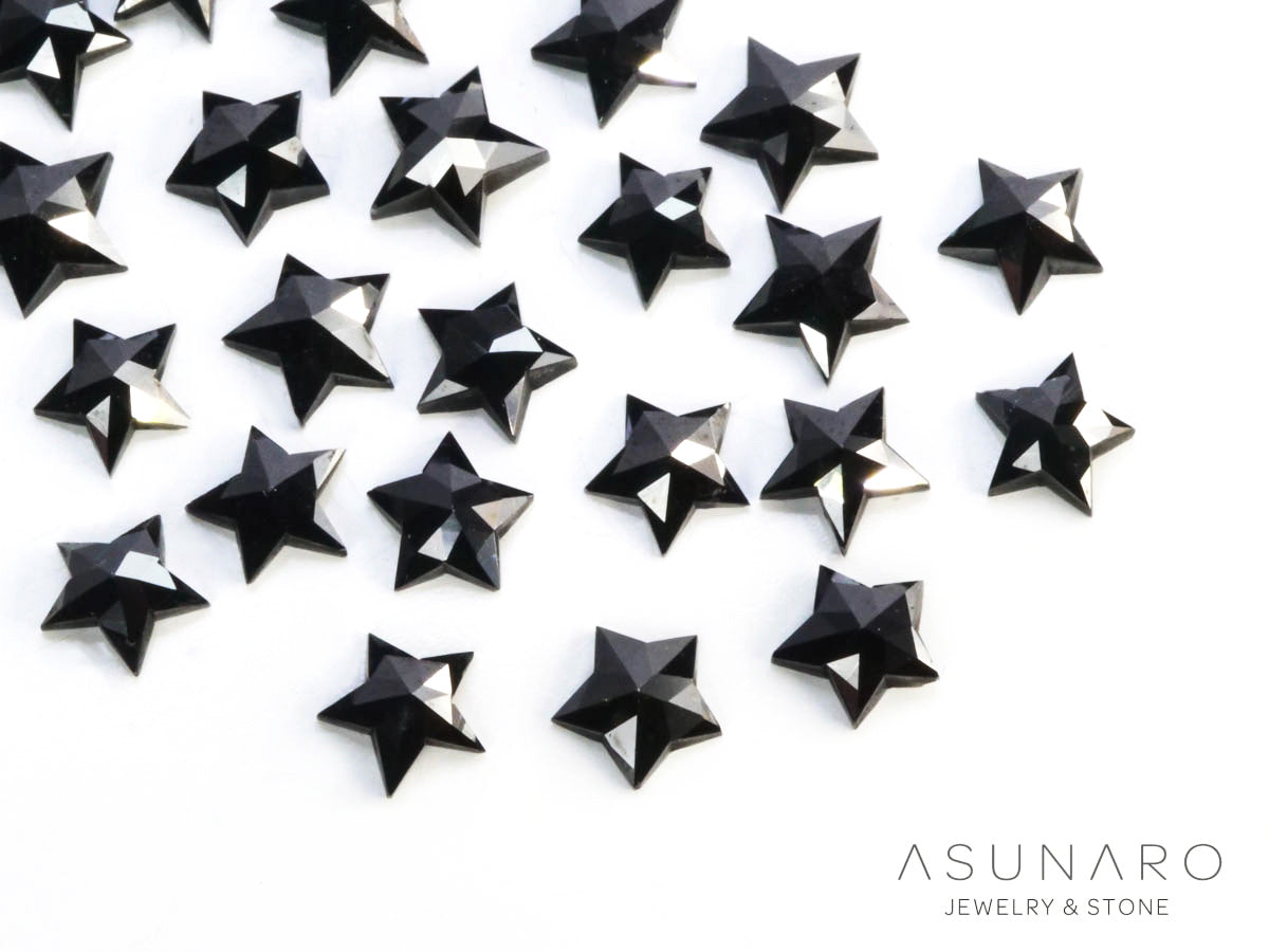 【4時間限定ゲリラ販売】5つの星を目指して🌟ブラックスター天然ダイヤモンド💎　約4mm【ltd2501141】特別販売