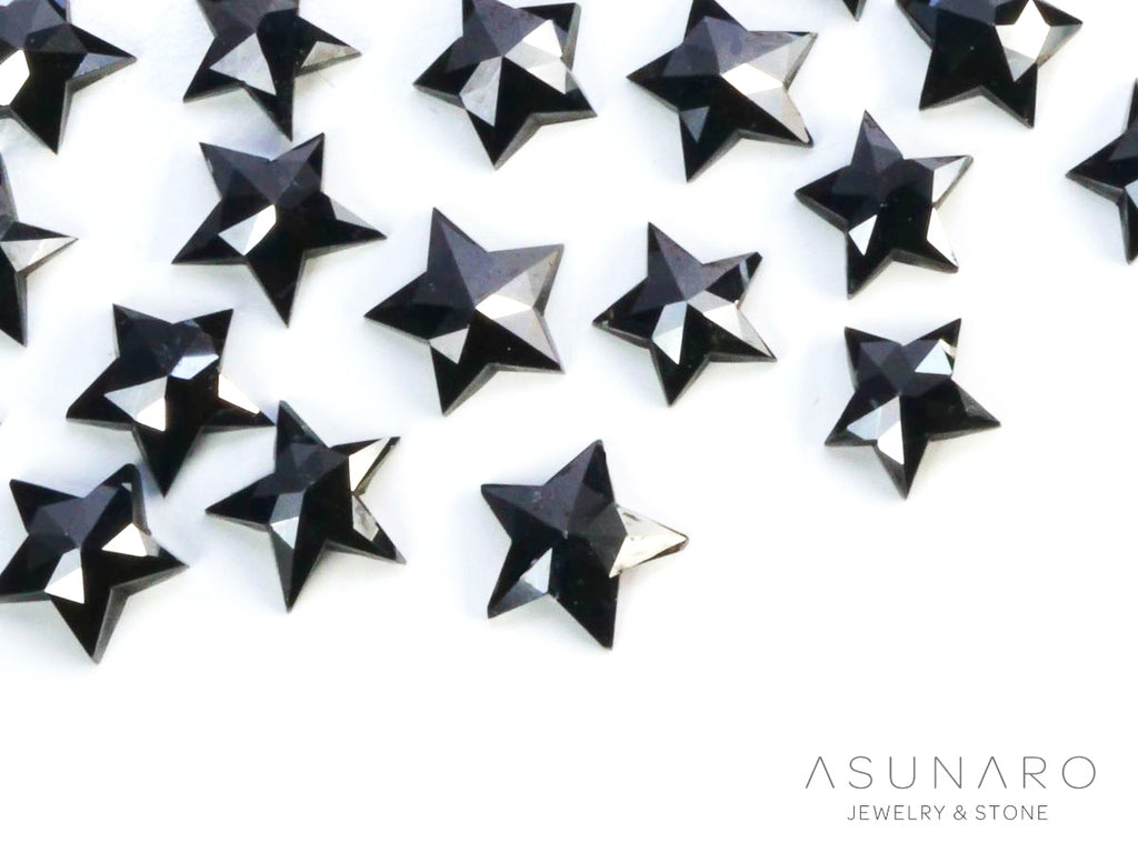 【4時間限定ゲリラ販売】5つの星を目指して🌟ブラックスター天然ダイヤモンド💎　約4mm【ltd2501141】特別販売