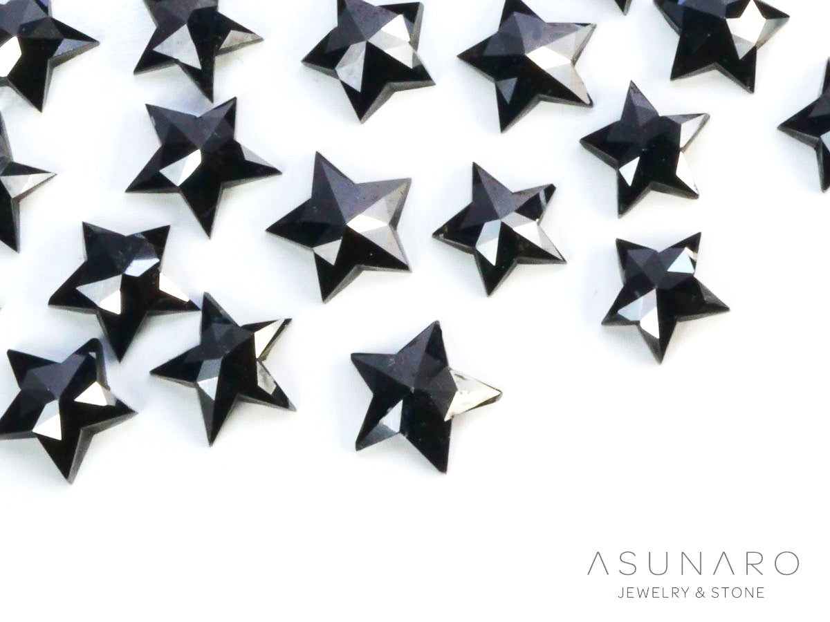 【4時間限定ゲリラ販売】5つの星を目指して🌟ブラックスター天然ダイヤモンド💎　約4mm【ltd2501141】特別販売