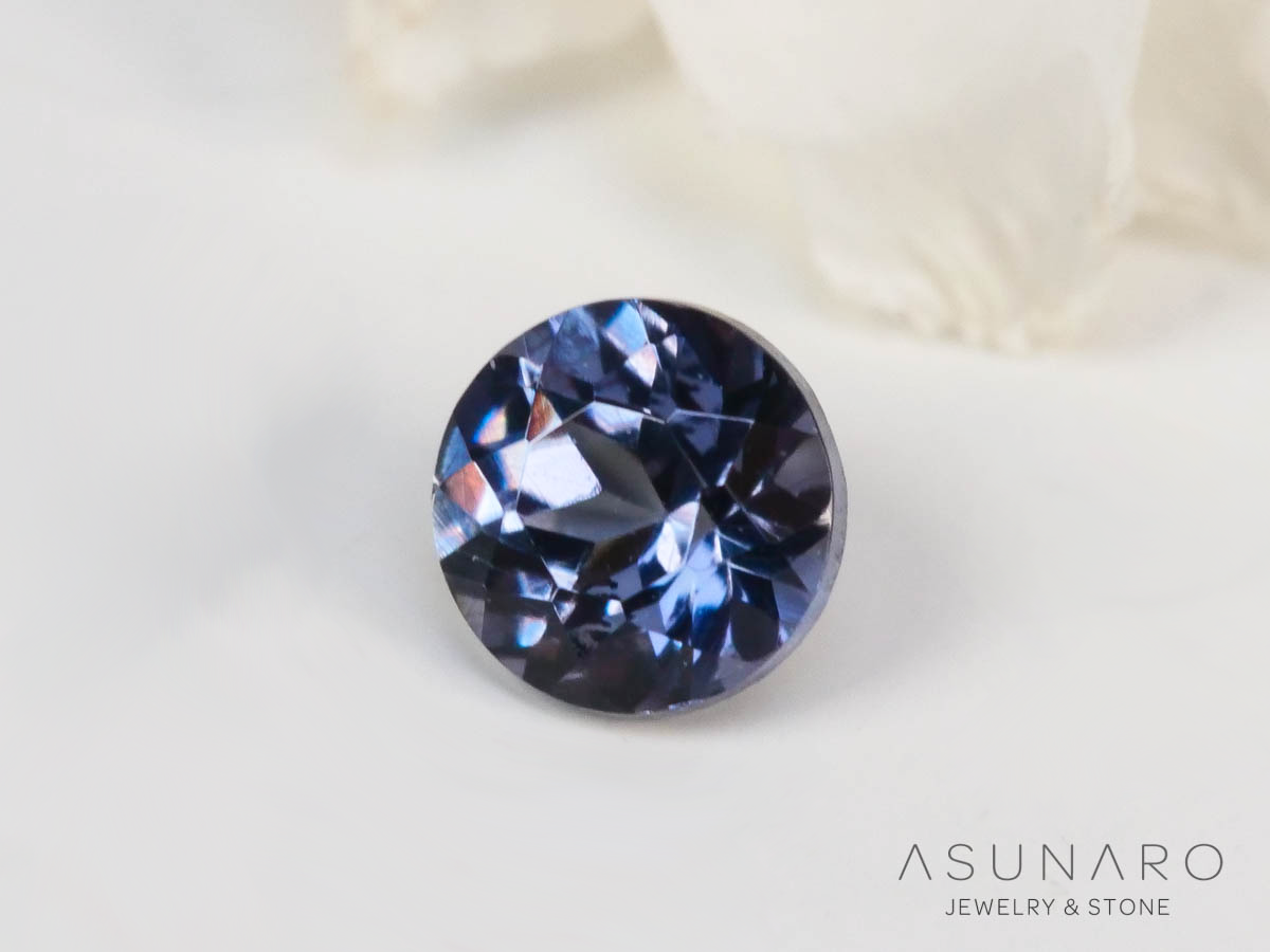 ベキリーブルーガーネット　ラウンドカット　 マダガスカル産　0.10ct【250311-2907】