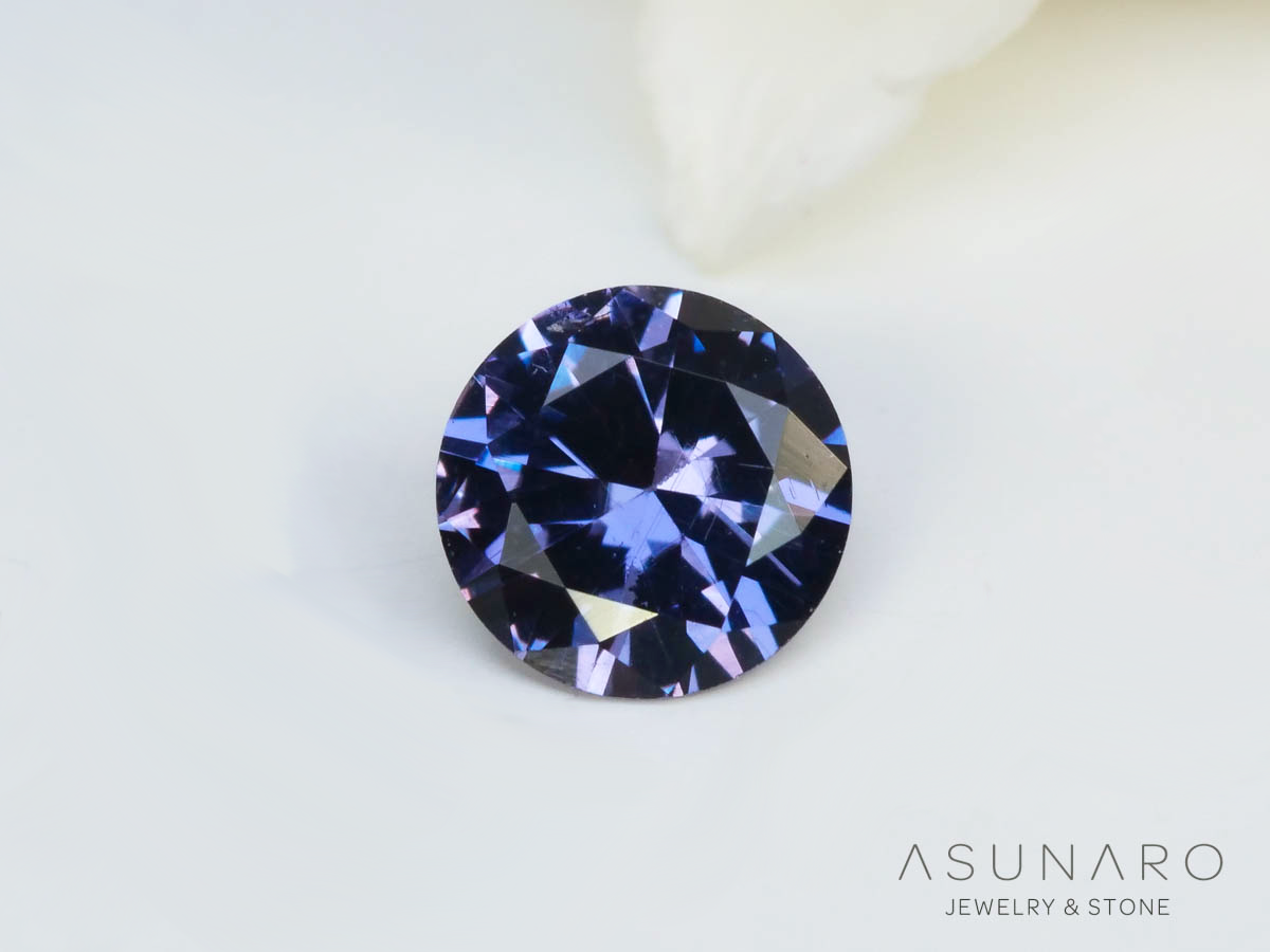 ベキリーブルーガーネット　ラウンドカット　 マダガスカル産　0.18ct【250311-2910】