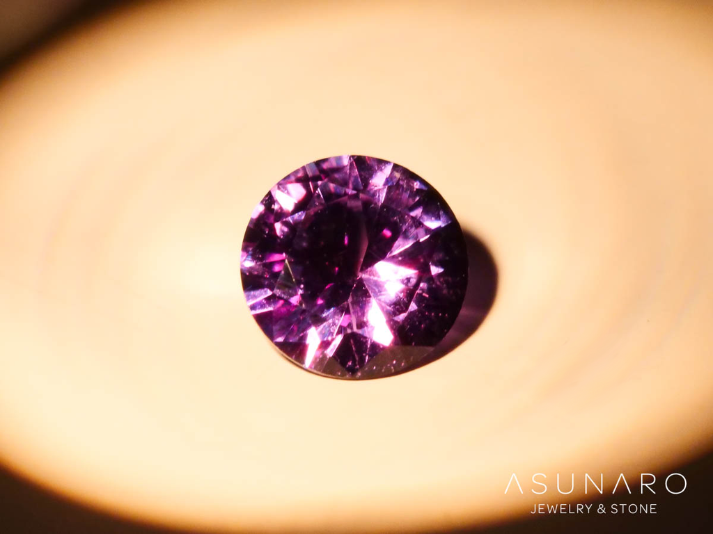 ベキリーブルーガーネット　ラウンドカット　 マダガスカル産　0.18ct【250311-2910】