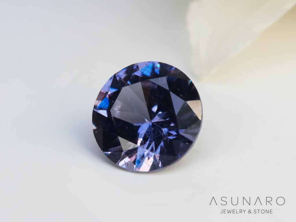 ベキリーブルーガーネット　ラウンドカット　 マダガスカル産　0.19ct【250311-2913】