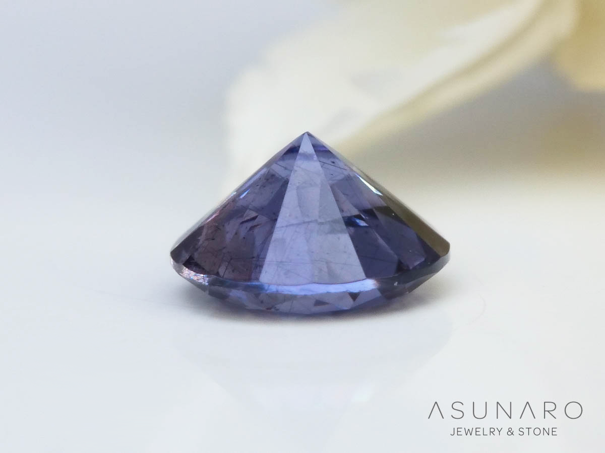 ベキリーブルーガーネット　ラウンドカット　 マダガスカル産　0.19ct【250311-2913】