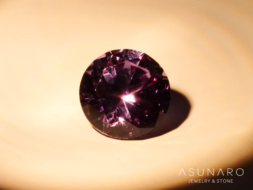 ベキリーブルーガーネット　ラウンドカット　 マダガスカル産　0.25ct【250311-2915】