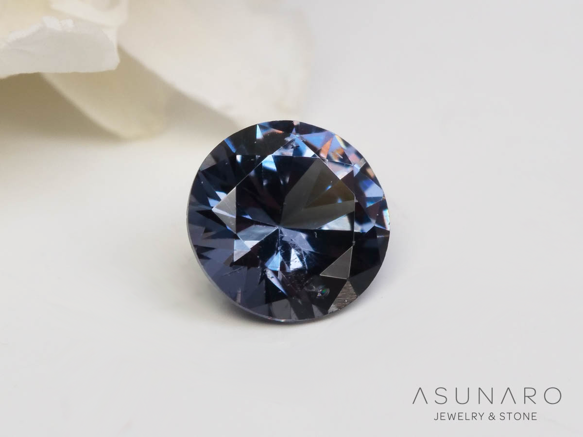 ベキリーブルーガーネット　ラウンドカット　 マダガスカル産　0.22ct【250311-2916】