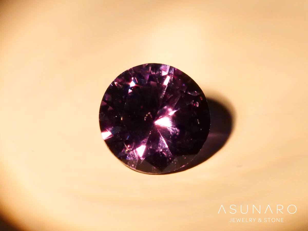 ベキリーブルーガーネット　ラウンドカット　 マダガスカル産　0.22ct【250311-2916】