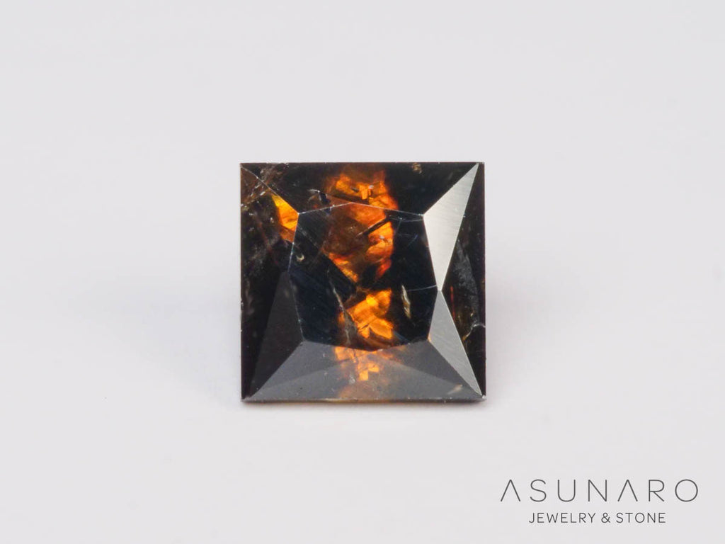 バイカラーキャシテライト  スクエアカット　ビルマ産 　1.11ct　【250508-2945】