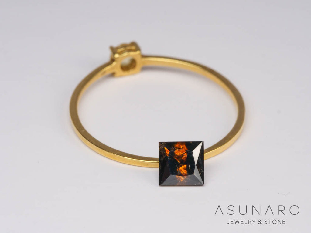 バイカラーキャシテライト  スクエアカット　ビルマ産 　1.11ct　【250508-2945】