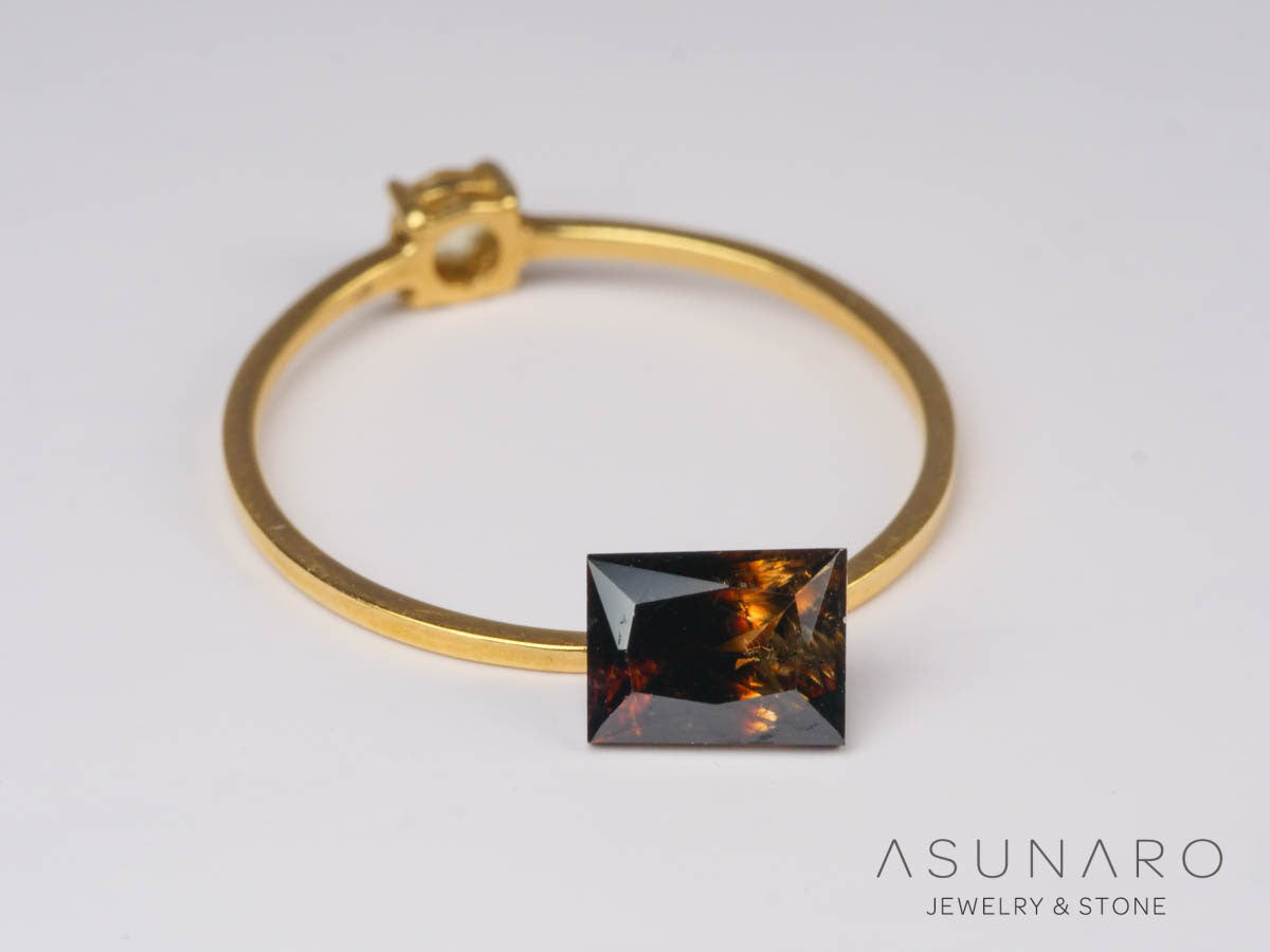 バイカラーキャシテライト  スクエアカット　ビルマ産 　1.98ct　【250508-2952】